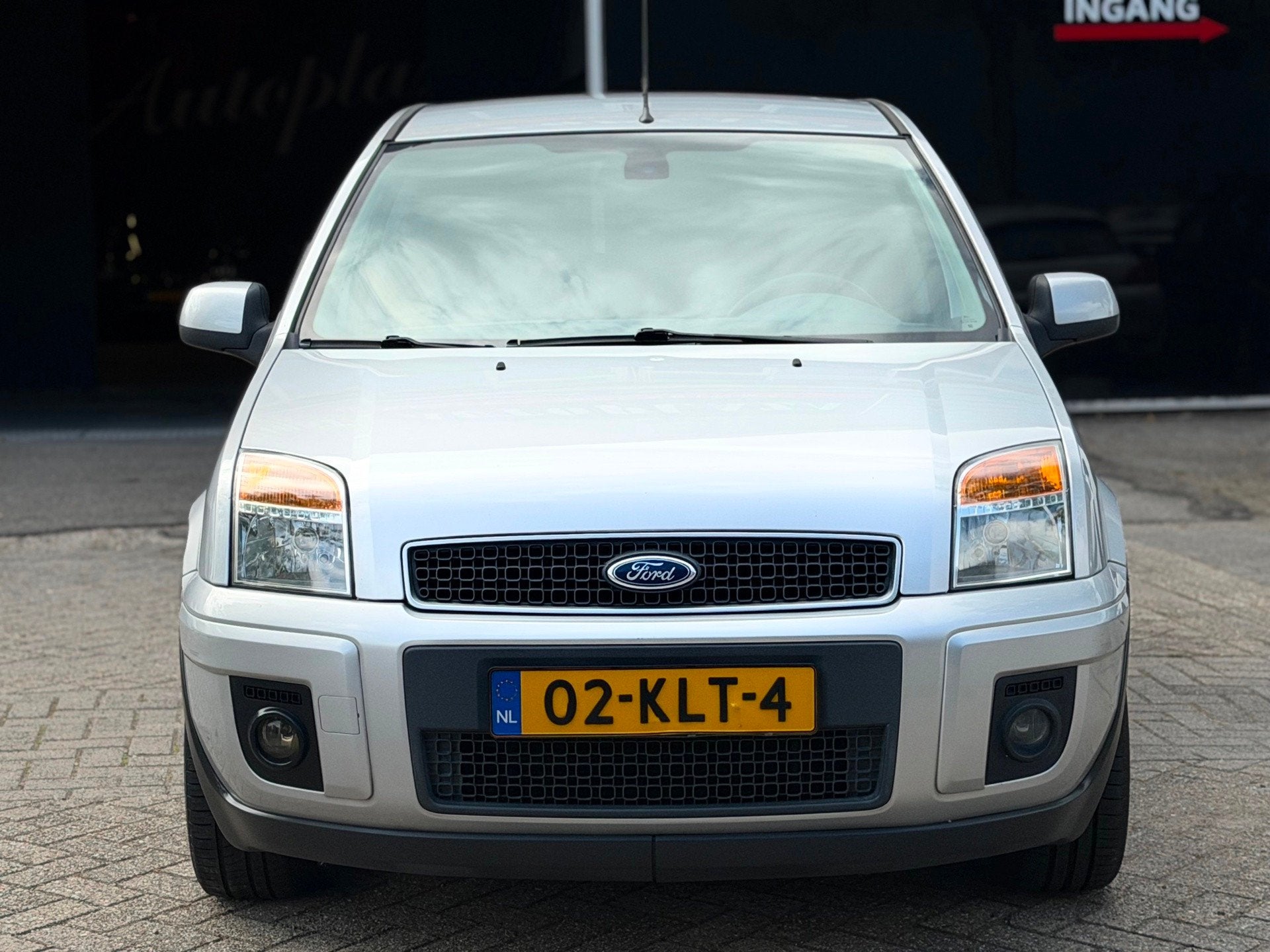 Ford Fusion 1.6-16V Futura AUTOMAAT AIRCO/ISOFIX/AUX, Auto's, Ford, 1596 cc, Gebruikt, Zwart, 1064 kg