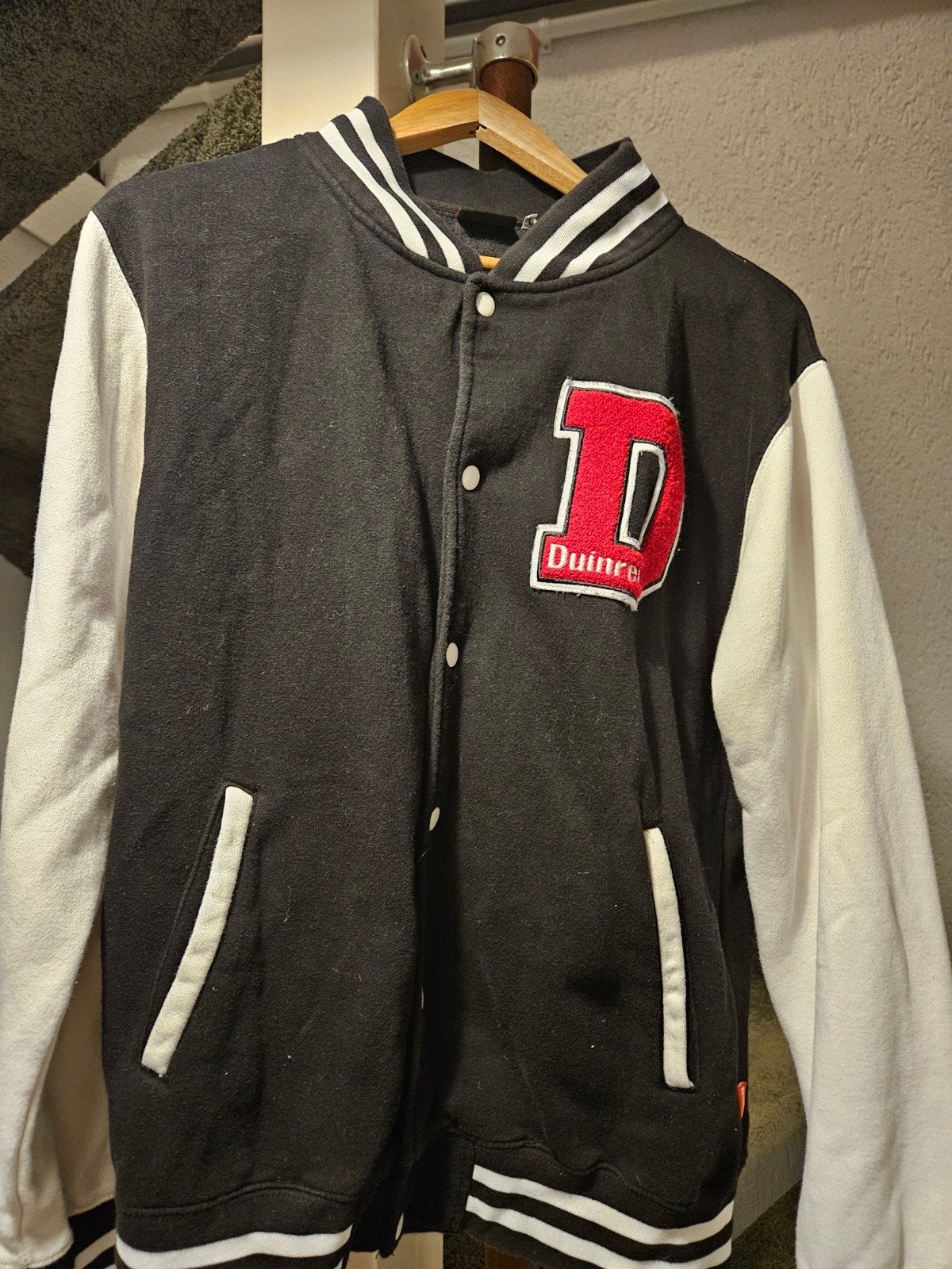 Duinrell Varsity Jacket Maat L, Verzenden, Zwart, Gedragen, Duinrell
