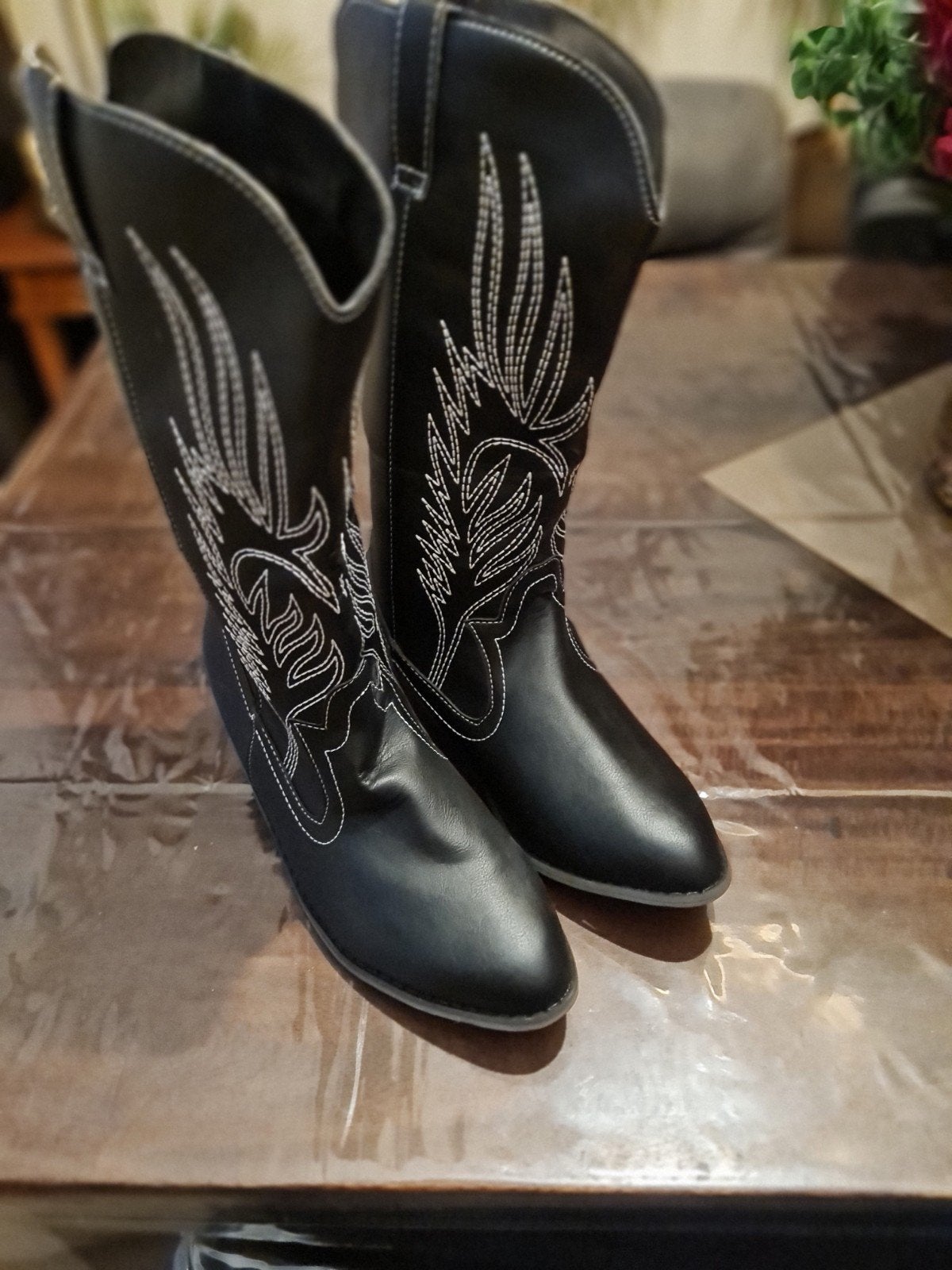 Zwarte cowboylaarzen met witte stiksels maat 40, Kleding | Dames, Schoenen, Zwart, Lage of Enkellaarzen, Nieuw, Ophalen of Verzenden