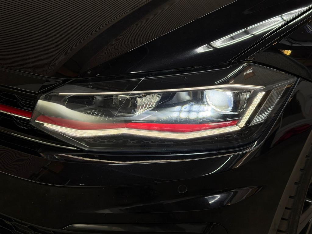 Volkswagen Polo 2.0 TSI GTI 2018 DSG PANO LED VIRTUAL CAMERA, Stof, Gebruikt, 4 cilinders, 1984 cc