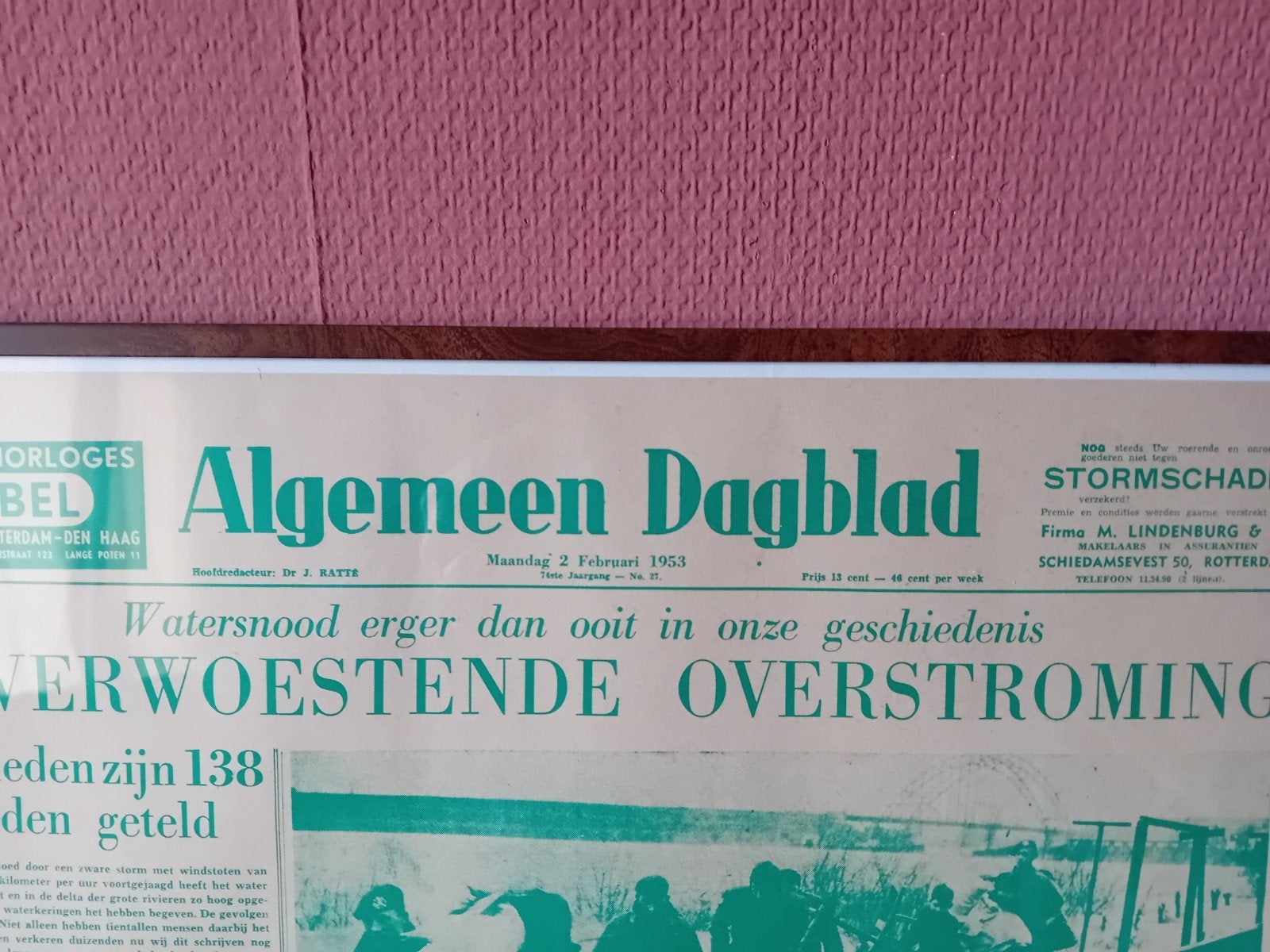 Voorpagina Algemeen Dagblad watersnoodramp, Ophalen of Verzenden, 1940 tot 1960, Nederland, Krant