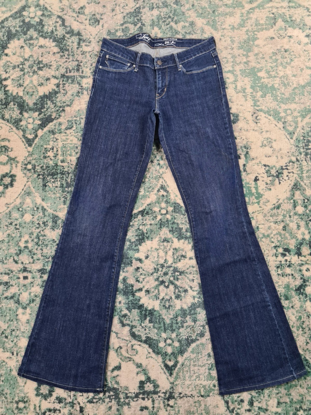 Levi's skinny curve flare W29 L34 Dames Tulsi2934 Mid-rise, Blauw, Ophalen of Verzenden, Zo goed als nieuw, W28 - W29 (confectie 36)