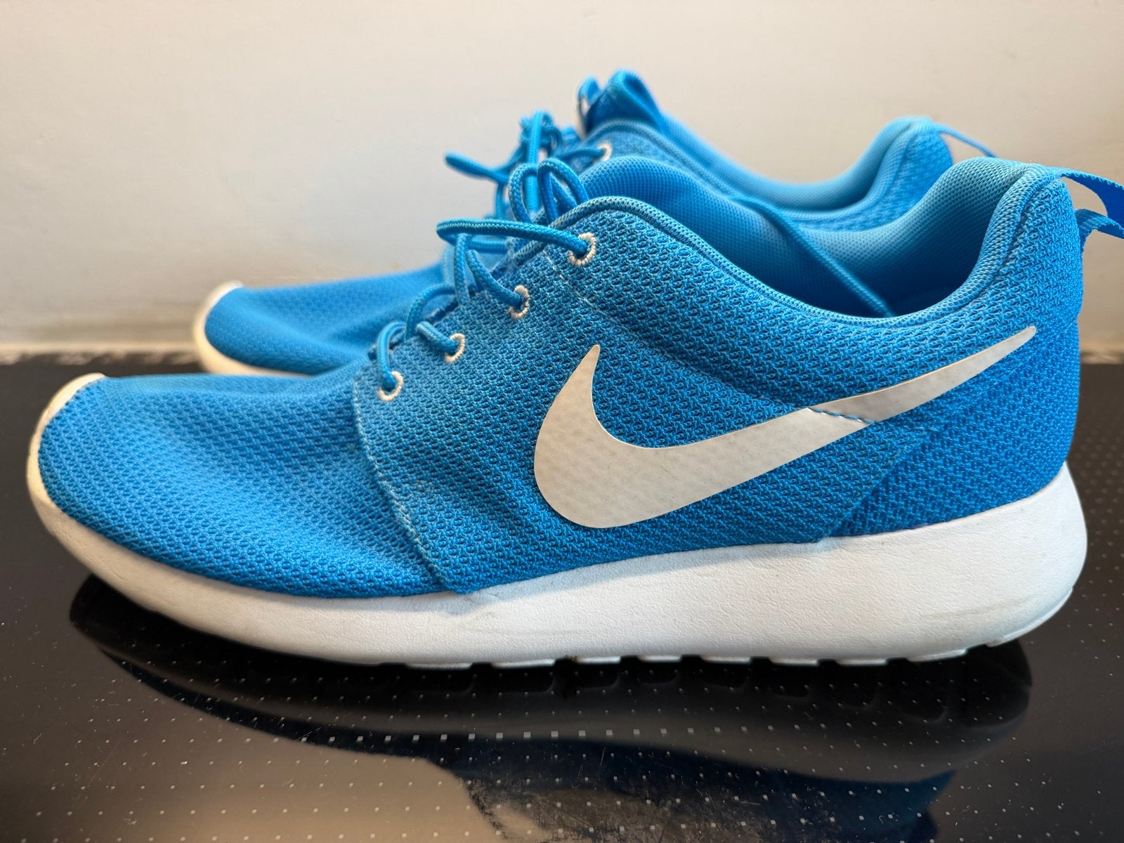 Nike Roshe Run - Maat 45 - Blauw, Verzenden, Gedragen, Blauw, Sneakers of Gympen