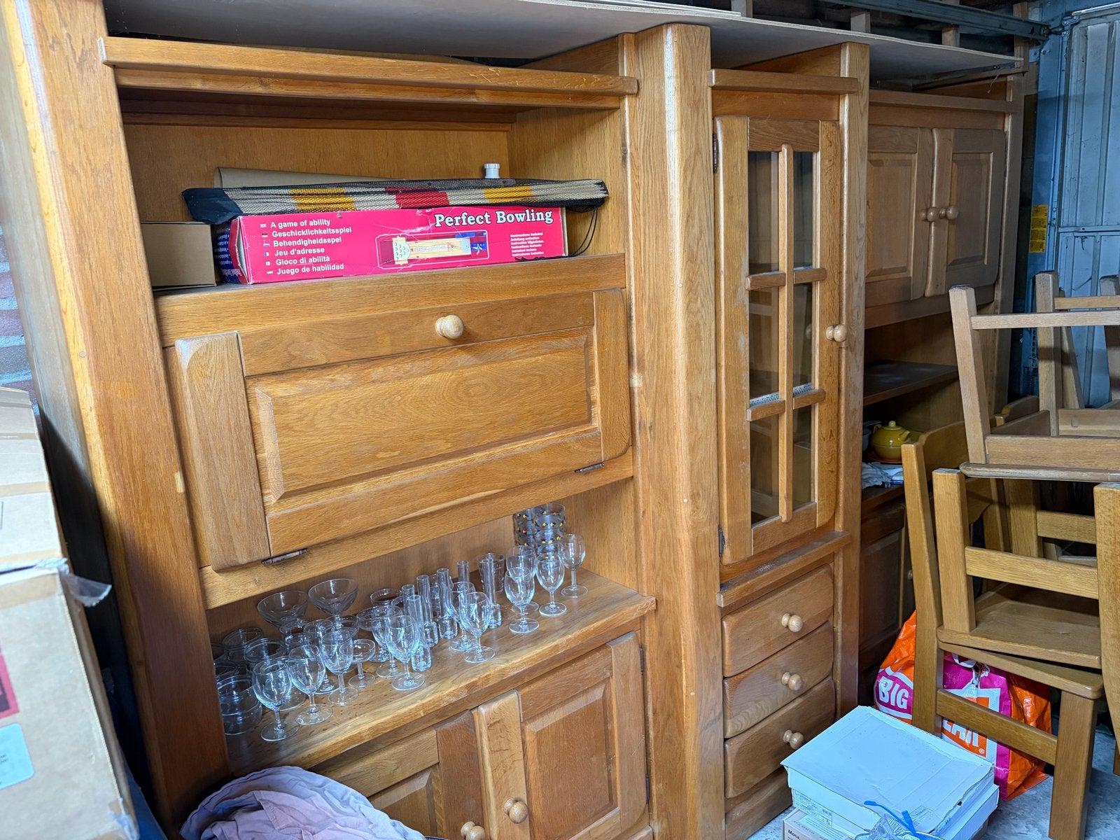 Oude houten wandkast met deuren en lades, Ophalen, Gebruikt, 200 cm of meer, 200 cm of meer