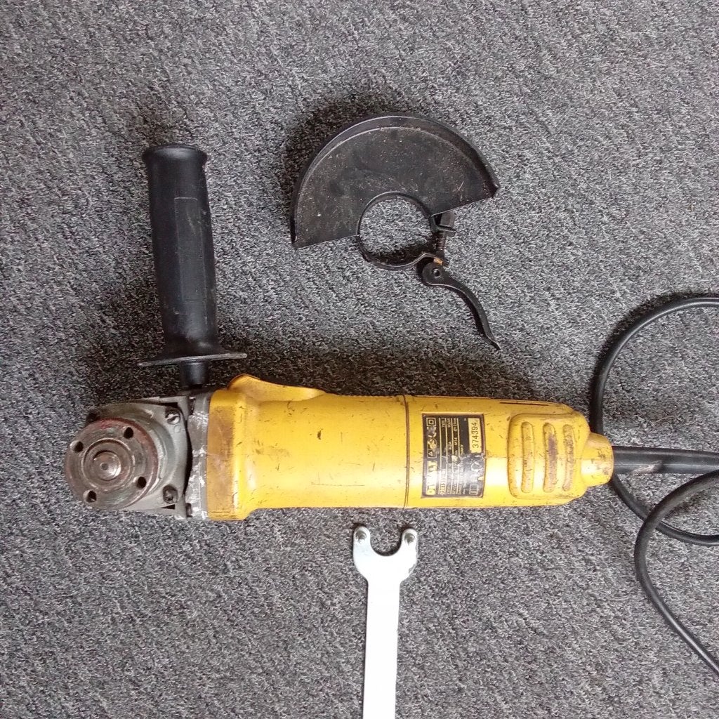 haakse slijper deWalt, 900W, Ophalen of Verzenden, Gebruikt, Haakse slijper, DeWalt