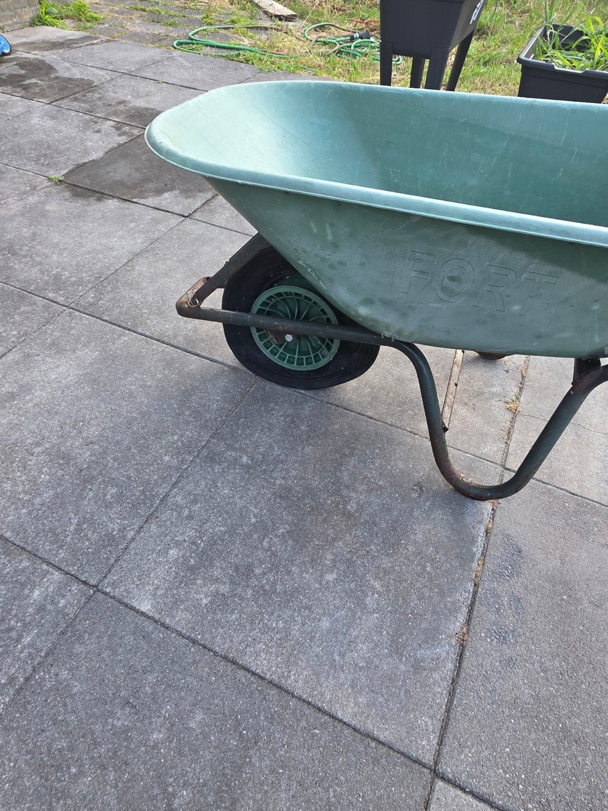 Stevige kruiwagen voor tuin en bouw, Ophalen, Handmatig, FORT, Gebruikt