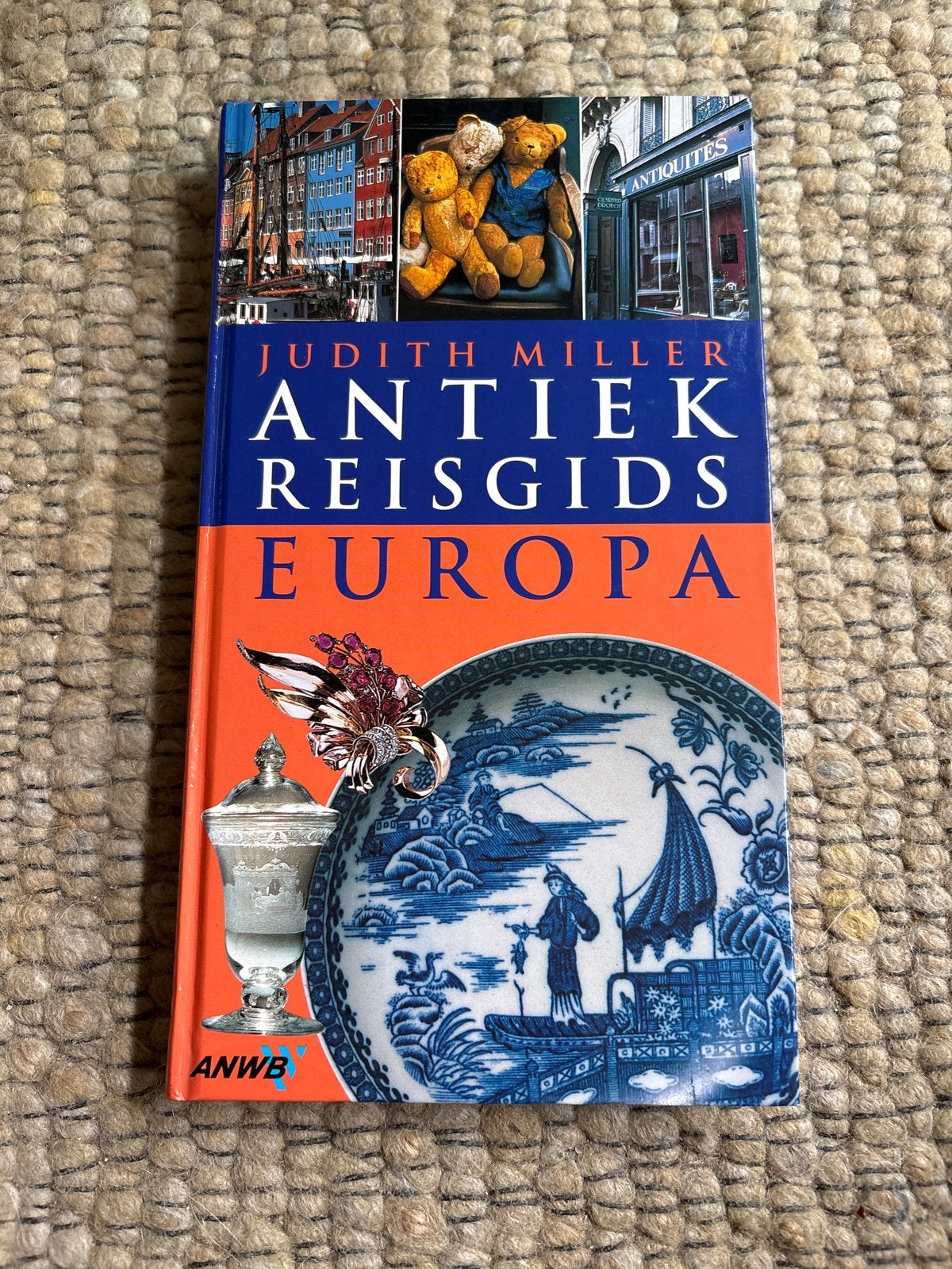 Judith Miller Antiek Reisgids Europa - ANWB, Europa, Ophalen of Verzenden, Zo goed als nieuw, Reisgids of -boek