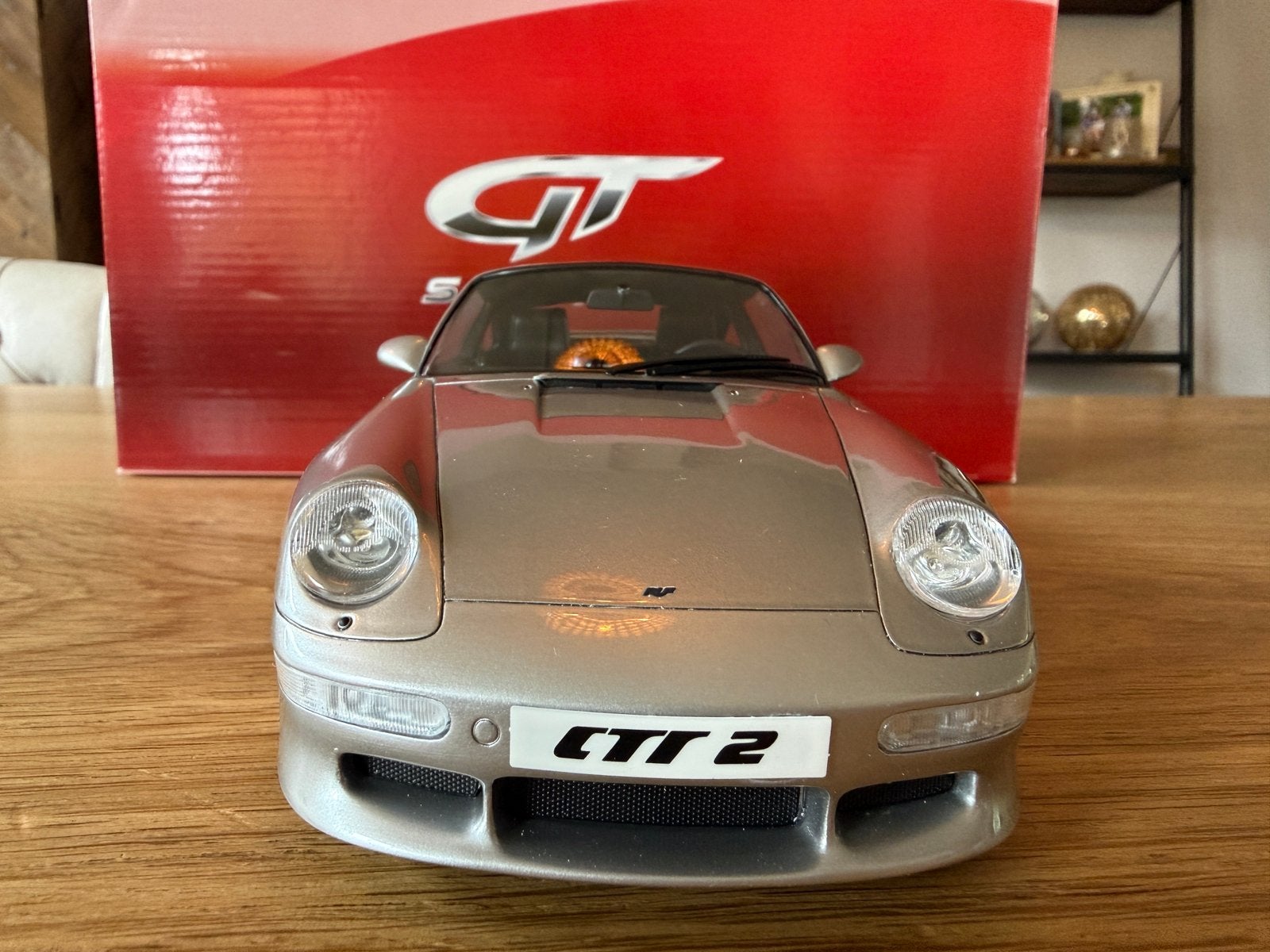 1:18 Porsche 911 993 RUF CTR2 zilver 1996 GT Spirit GT080, Hobby en Vrije tijd, Modelauto's | 1:18, Overige merken, Info@gts-models.com
