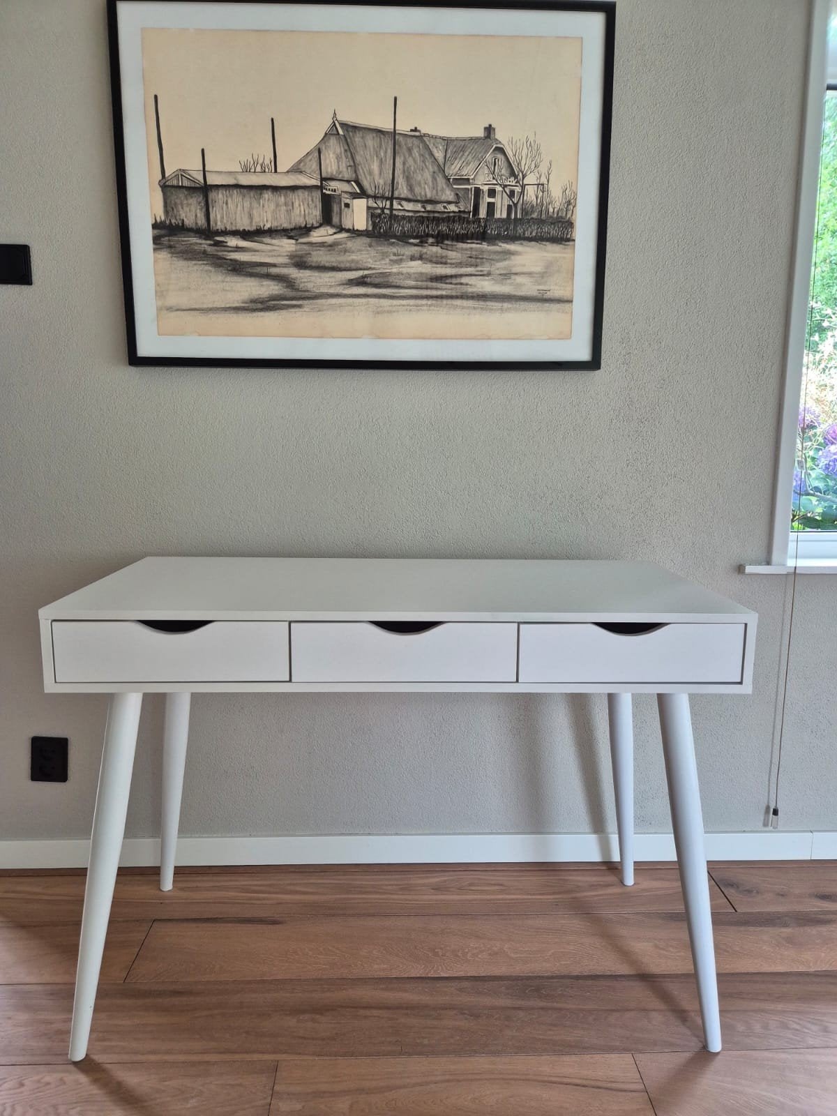Bureau 110 cm wit z.g.a.n., Ophalen, 100 tot 150 cm, Zo goed als nieuw, 25 tot 50 cm