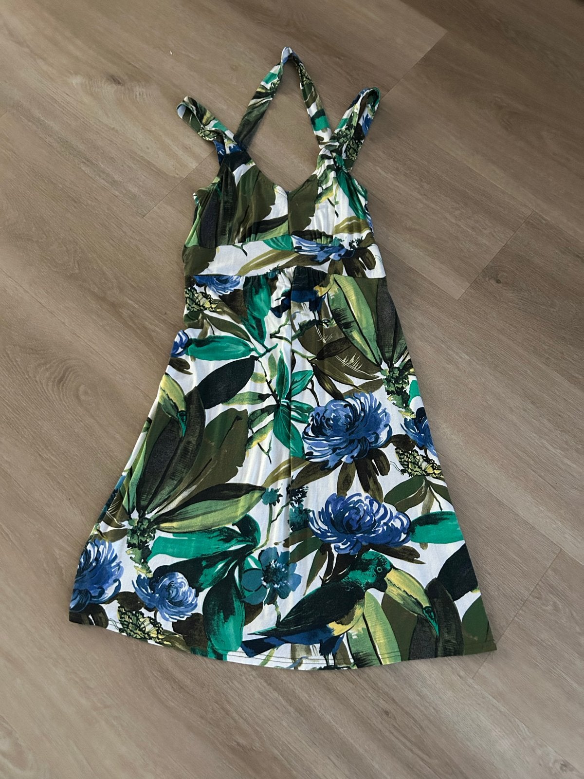 Zomerjurk met tropische print en papegaai, Meerkleurig, Ophalen of Verzenden, Knielengte, Maat 36 (S)