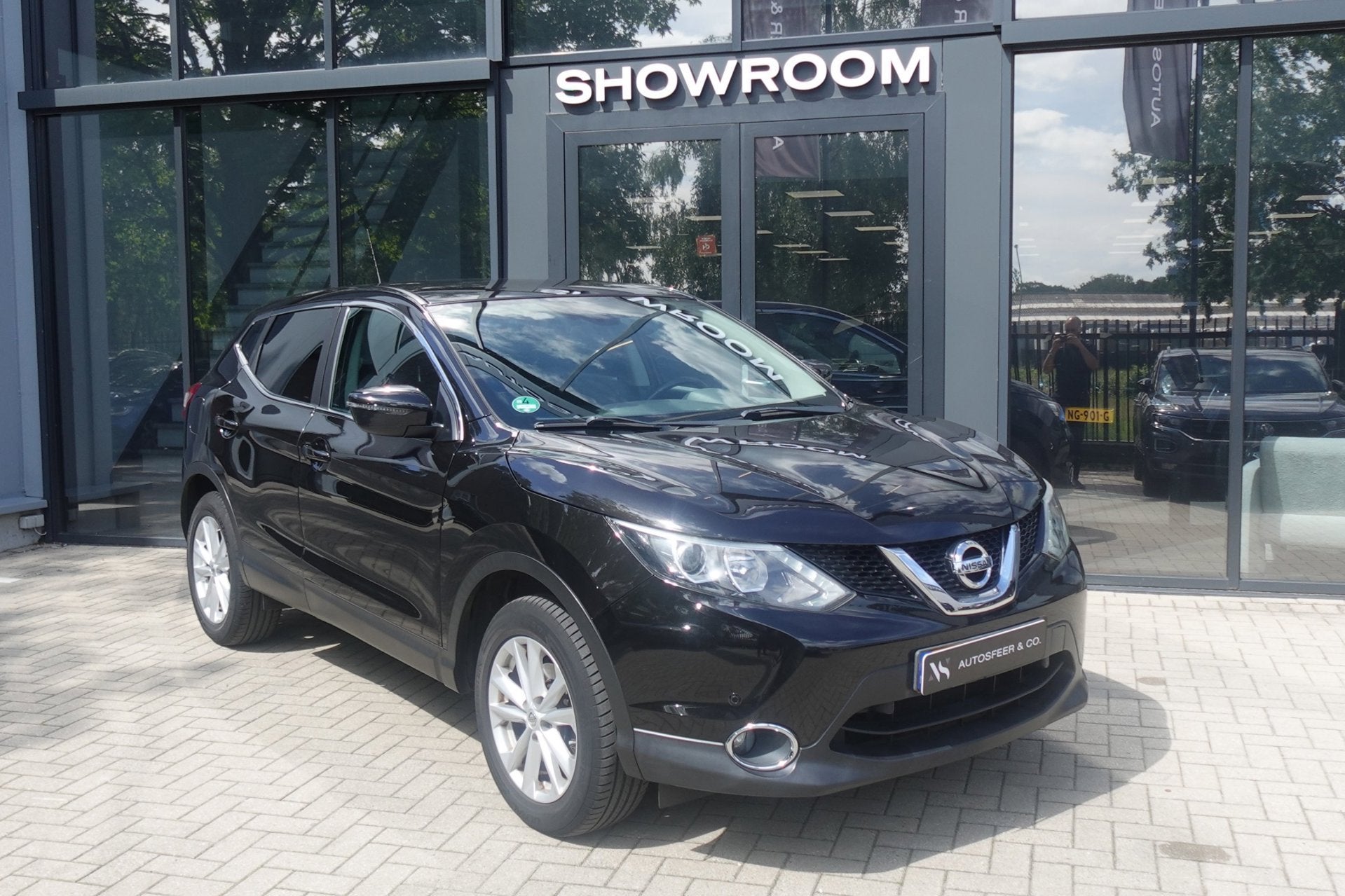 Nissan Qashqai 1.2 Acenta PDC BLUETOOTH, Auto's, Voorwielaandrijving, Dealer onderhouden, Stof, 4 cilinders