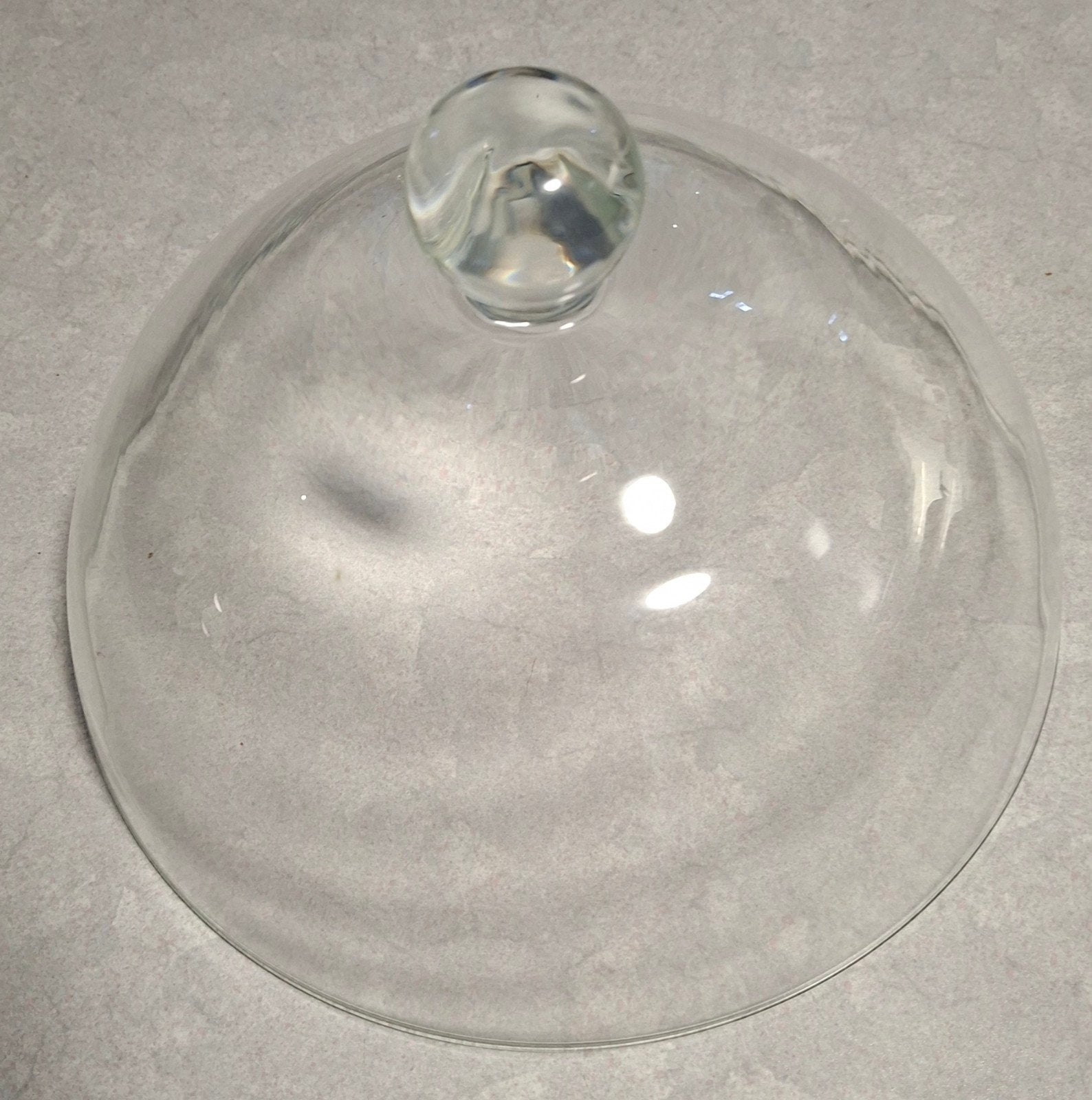 glazen cloche, doorsnee 24 cm, Glas, Ophalen of Verzenden, Zo goed als nieuw, 24 cm