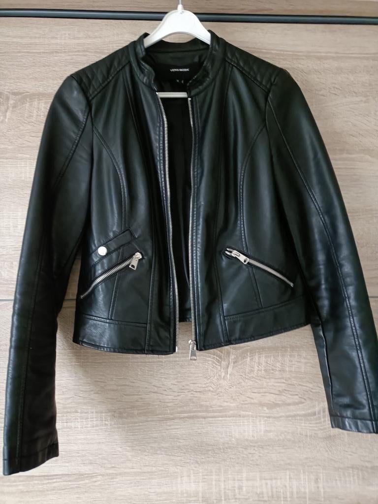 Jasje maat S zwart vero moda, Ophalen of Verzenden, Zo goed als nieuw, Zwart