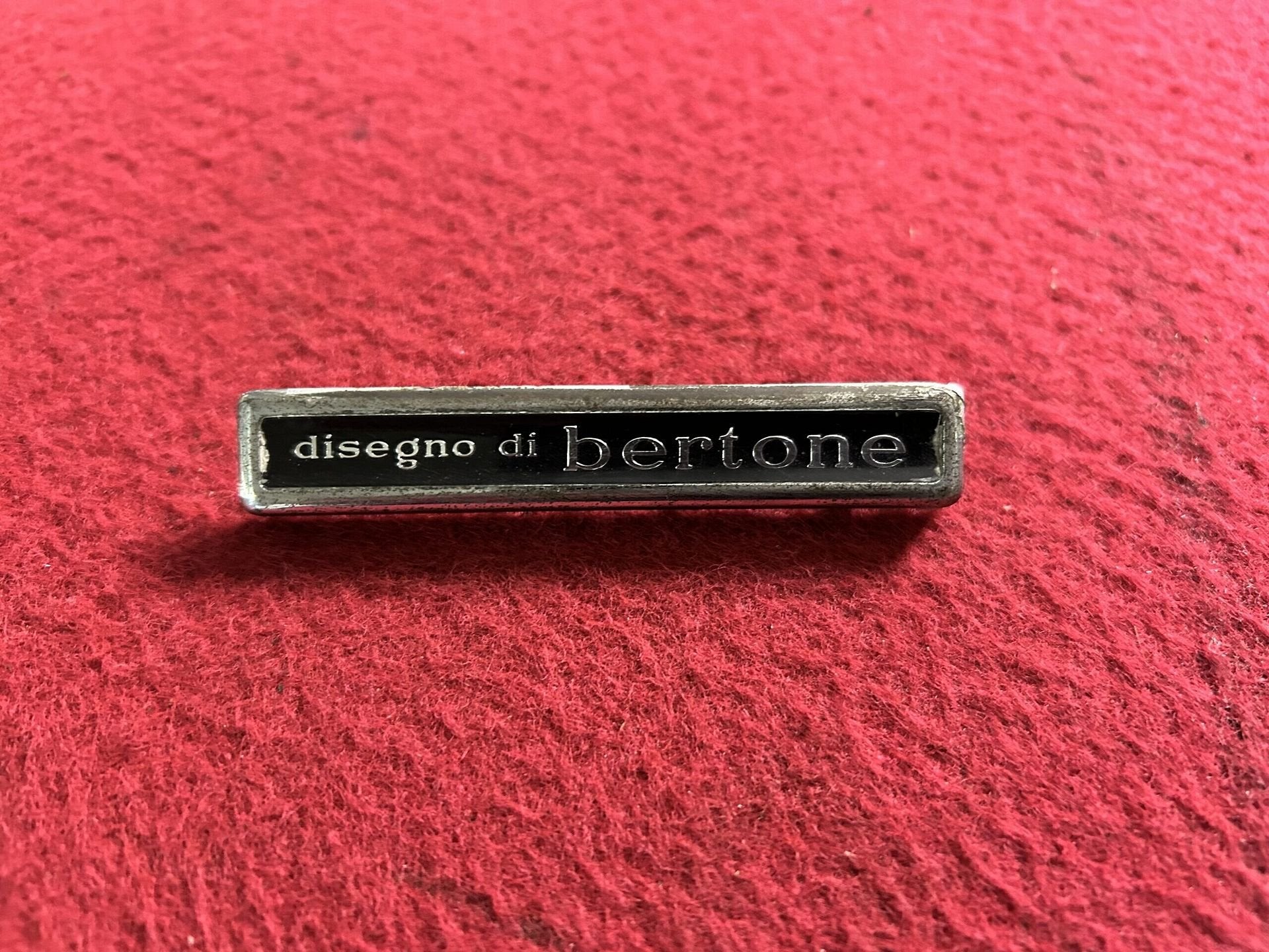 Alfa Romeo (1969-1977) ”disegno di bertone” embleem, Gebruikt, -, -, Ophalen of Verzenden