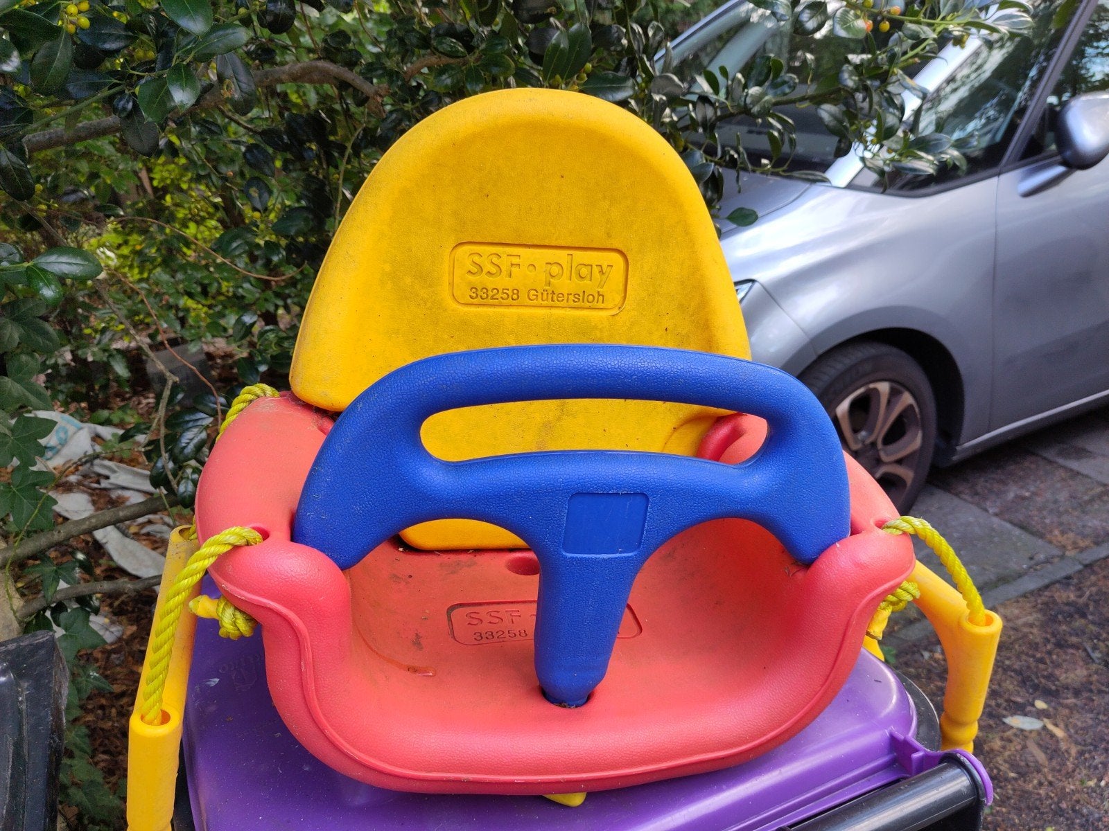 gratis af te halen SSF-Play babyschommel - Kleurrijk en veil, Kinderen en Baby's, Ophalen, Gebruikt, Schommel
