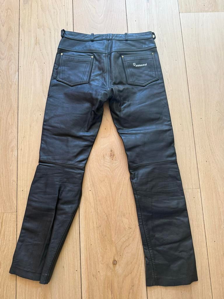 Stijlvolle dames motorbroek leer maat S - Nieuw! merk: Harro, Motoren, Ophalen of Verzenden, Nieuw zonder kaartje, Dames, Broek | leer