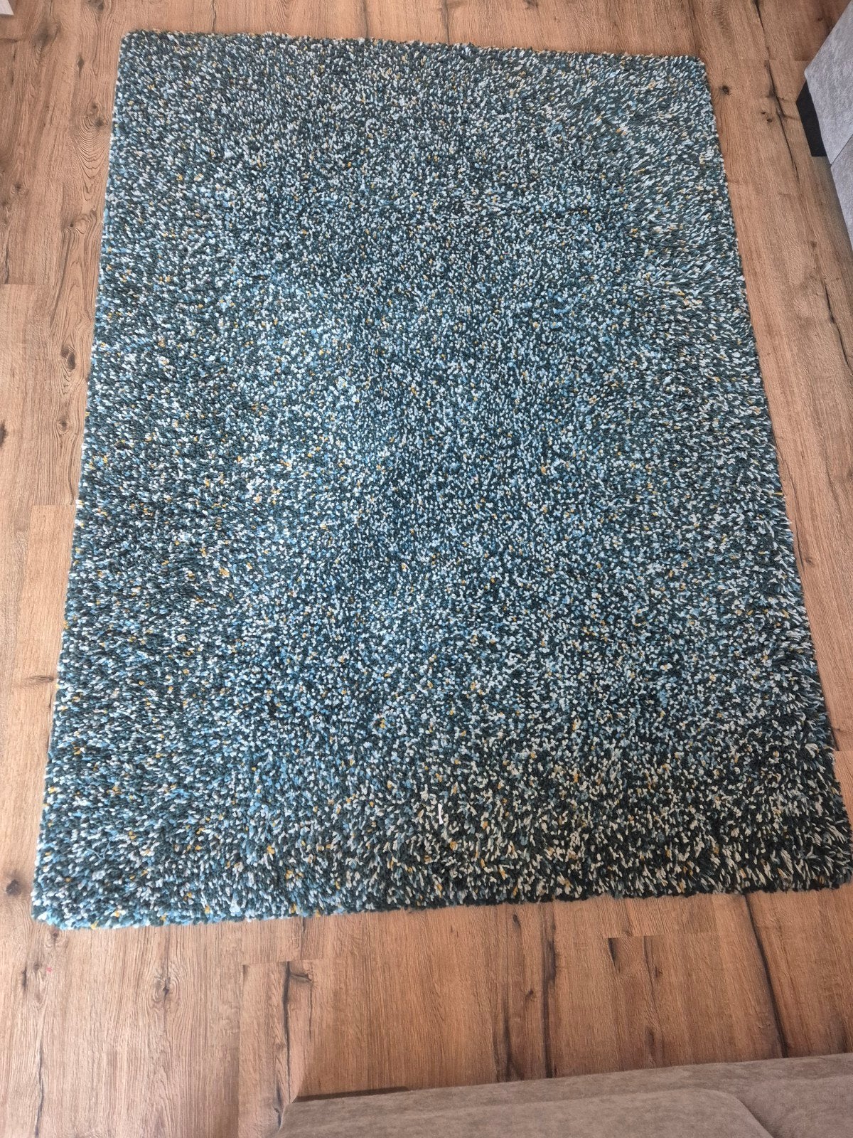 vloerkleed; 133 cm bij 180 cm, blauw groen wit geel, Ophalen, 100 tot 150 cm, Zo goed als nieuw, Groen