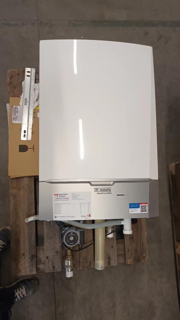 remeha quinta pro 65 kw cv ketel, Ophalen, Gebruikt, Geiser, Minder dan 20 liter