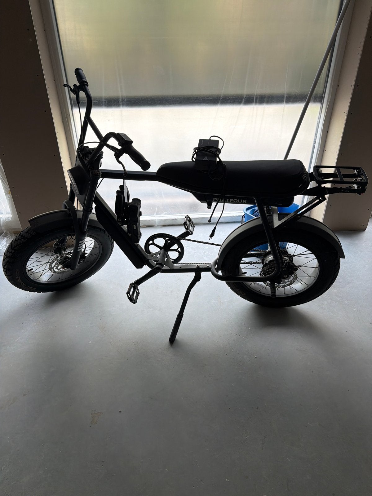 Phatfour FLS-500 E-fatbike met kinderzitje en slot, Zo goed als nieuw, 51 tot 55 cm, 50 km per accu of meer, Ophalen