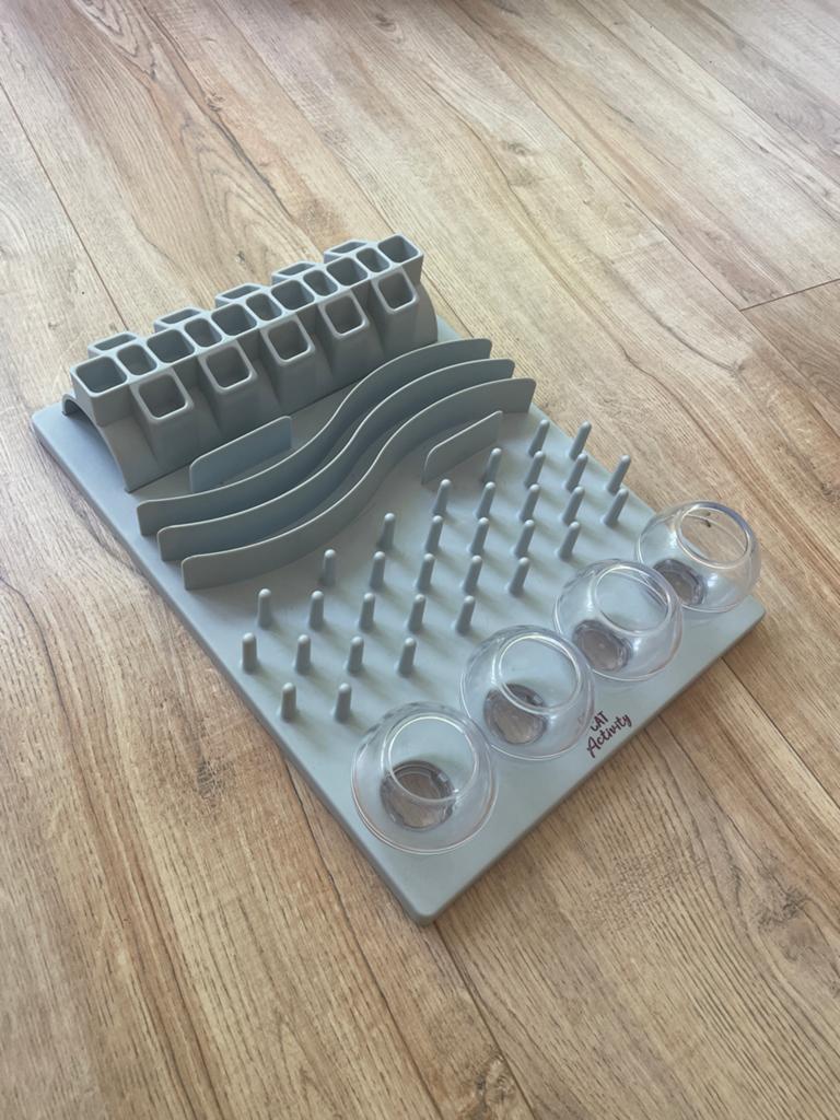 Activiteitenbord voor katten, Ophalen, Zo goed als nieuw