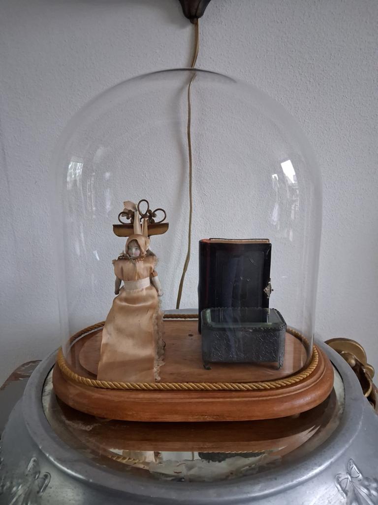 OUD   ...   MET ONDERSCHOTEL  ...  OVALE GLAZEN STOLP, Ophalen of Verzenden