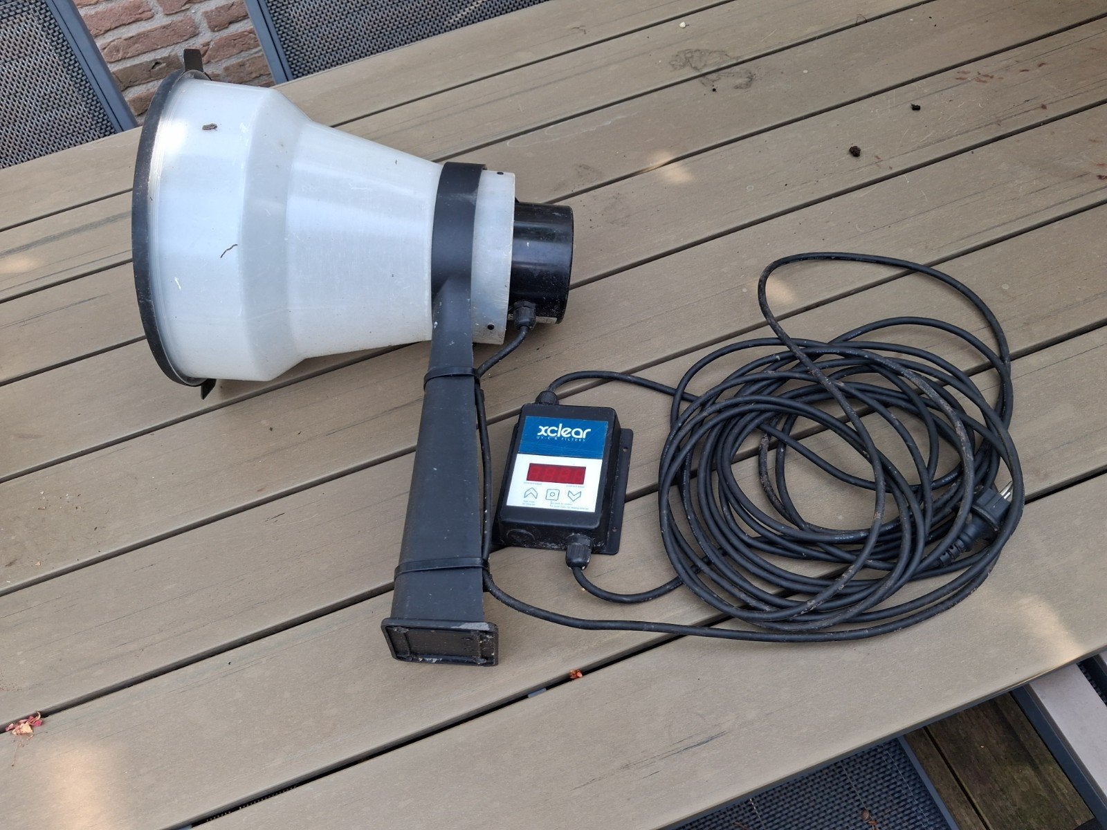Aquaforte voerautomaat.