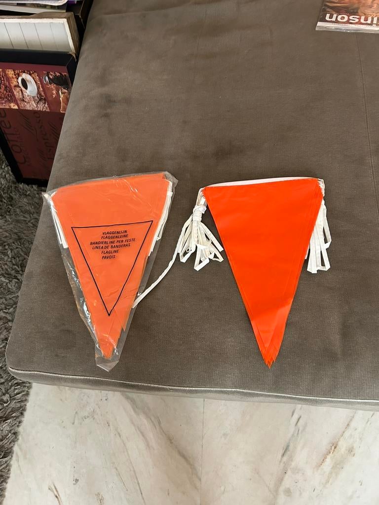 Oranje vlaggenslingers (10 meter), Sport en Fitness, Voetbal, Maat XL, Ophalen, Nieuw, Overige typen