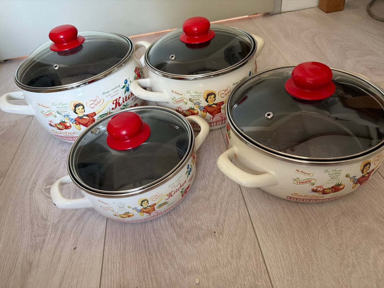 Pannenset met 4 pannen en deksels - deels nieuw, Ophalen, Pannenset, Zo goed als nieuw, Geschikt voor inductie