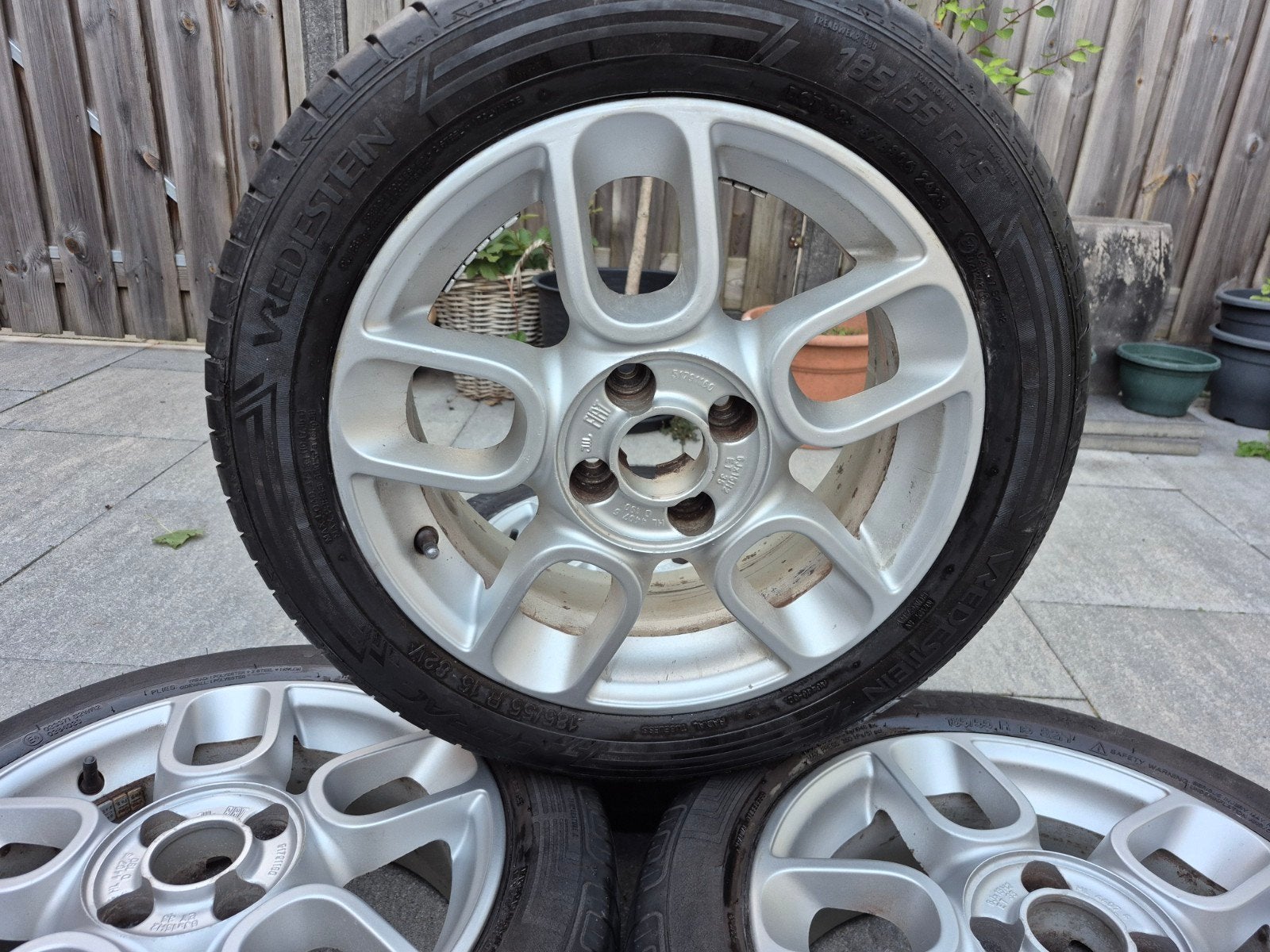 Te koop Origineel Fiat 500 velgen 185/55 15 inch., Ophalen, Gebruikt, 15 inch, Banden en Velgen
