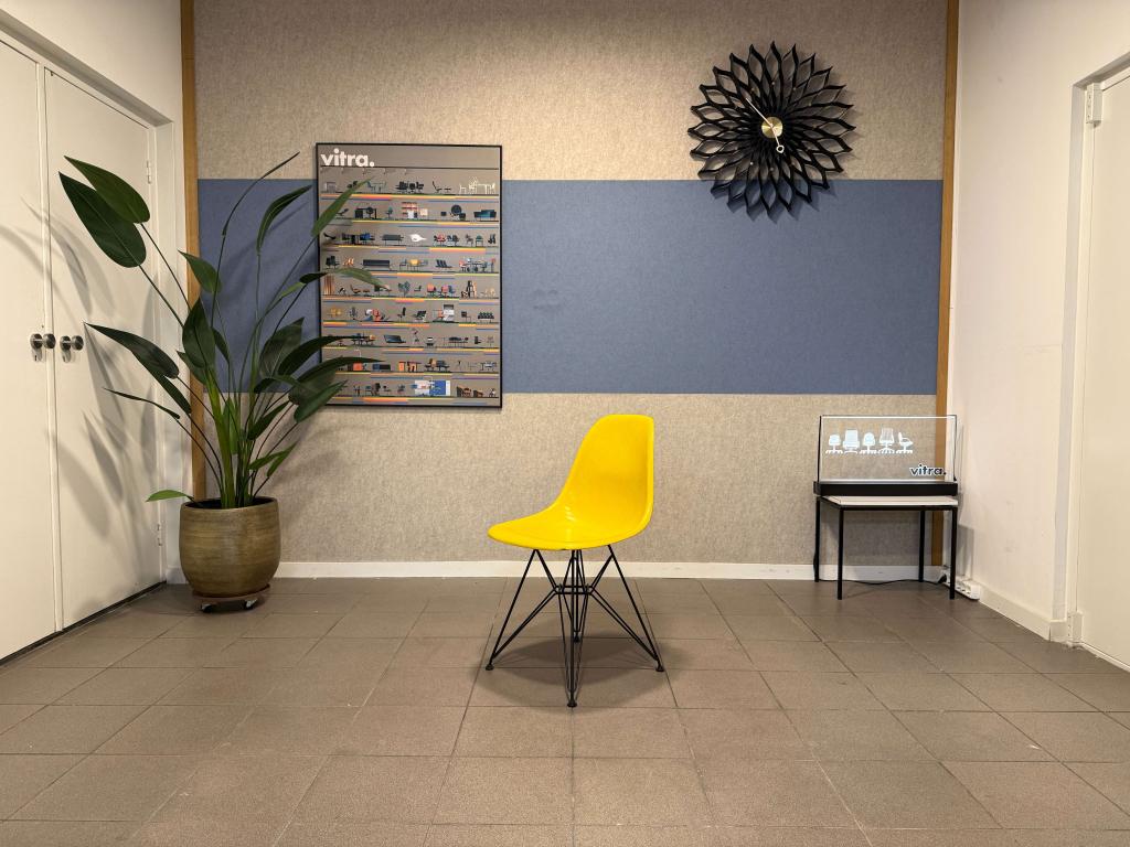 Herman Miller | Eames | DSR | Geel Fiberglass | 1x, Huis en Inrichting, Stoelen, Gebruikt, Herman Miller, Ophalen of Verzenden