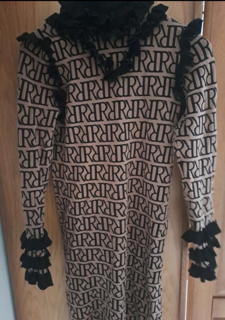Jurk als nieuw, mooie jurk pak je kans! Reinders jm, Kleding | Dames, Maat 38/40 (M), Beige, Ophalen of Verzenden, Knielengte
