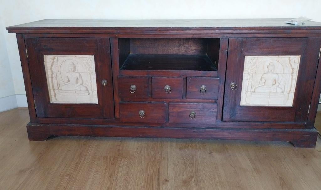 Koloniale dressoir met buddhas, Huis en Inrichting, Kasten | Dressoirs, Ophalen, Gebruikt, 150 tot 200 cm, Teakhout