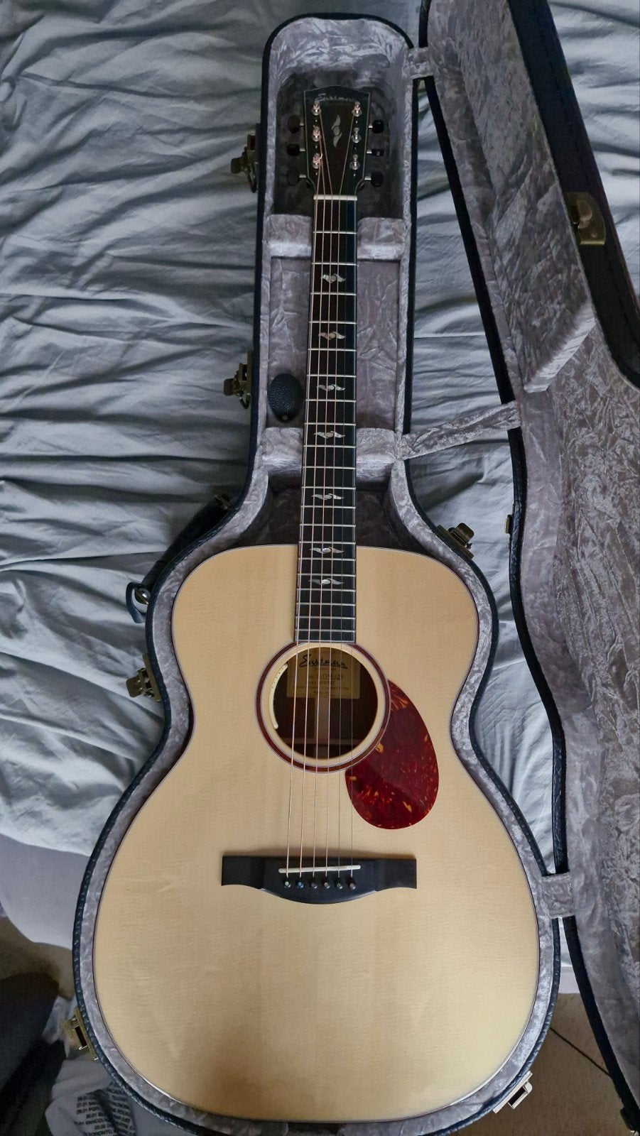 Eastman L-OM-QS met LR Baggs Anthem - Zo goed als nieuw, Muziek en Instrumenten, Ophalen