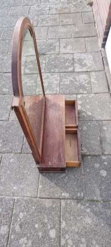 Oude kaptafel met spiegel, Antiek en Kunst, Ophalen of Verzenden, Rechthoekig, Minder dan 50 cm, Minder dan 100 cm
