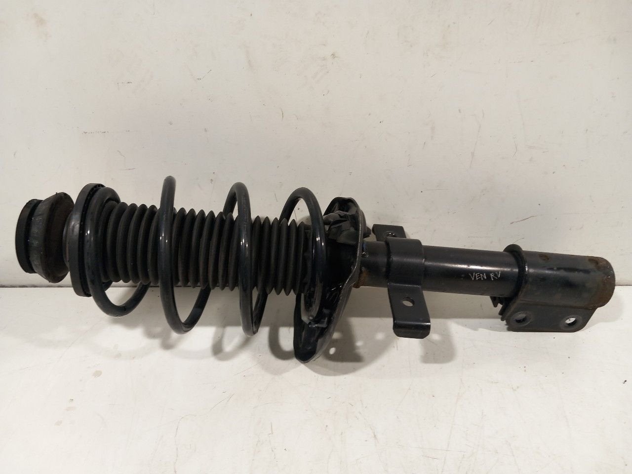 Veerpoot rechts voor Renault Clio, Auto-onderdelen, Onderdelen@venauto.nl, Van der Ven Autorecycling B.V., Gebruikt, Ettenseweg 76, 4706 PB Roosendaal, The Netherlands