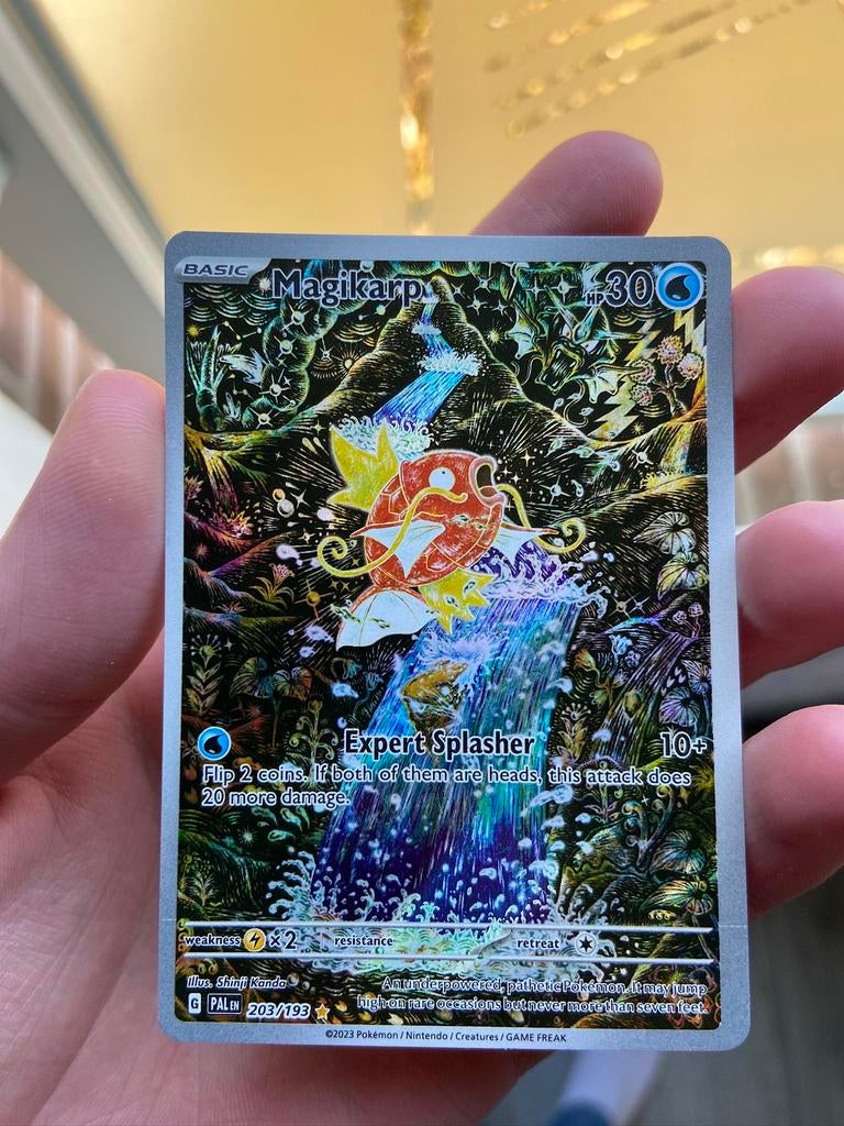 Magikarp 203/193 - Paldea Evolved, Hobby en Vrije tijd, Verzamelkaartspellen | Pokémon, Ophalen of Verzenden, Zo goed als nieuw