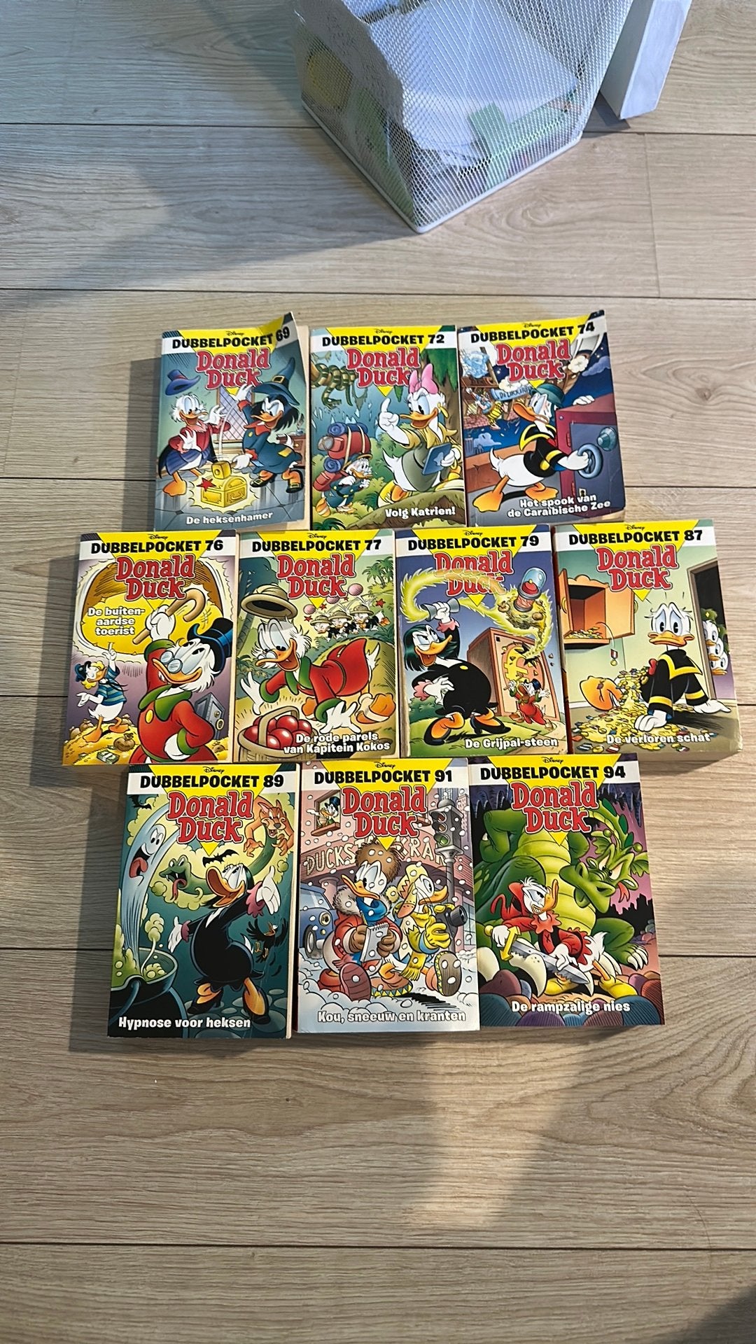 Donald Duck Dubbelpockets – 10 verschillende delen, Gelezen, Europa, Ophalen of Verzenden, Meerdere comics