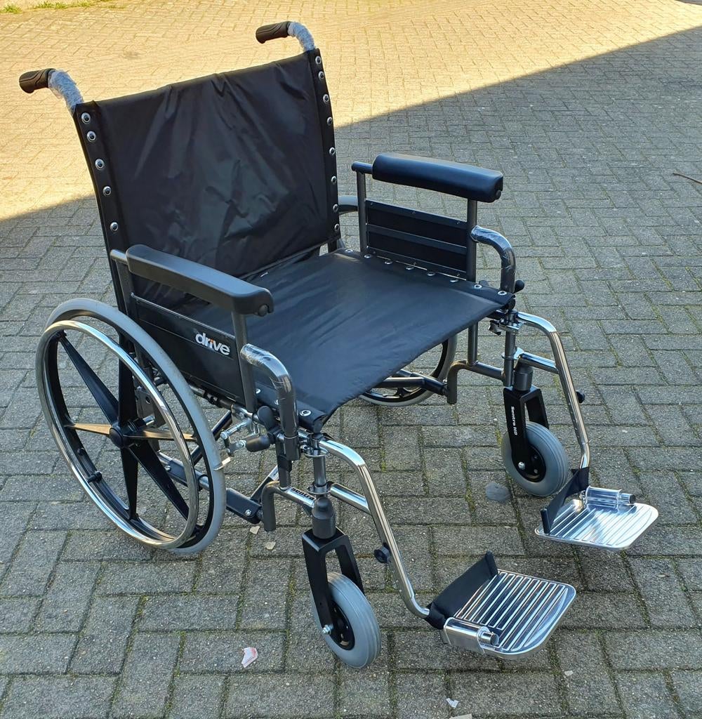 Rolstoel inklapbaar extra breed 65 cm NIEUW, Diversen, Duwrolstoel, Drive XL, Drive XL, Drive XL