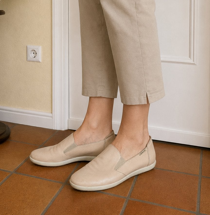Mephisto Air-Jet leren instappers maat 40,5, Kleding | Dames, Schoenen, Mephisto, Ophalen of Verzenden, Zo goed als nieuw, Instappers