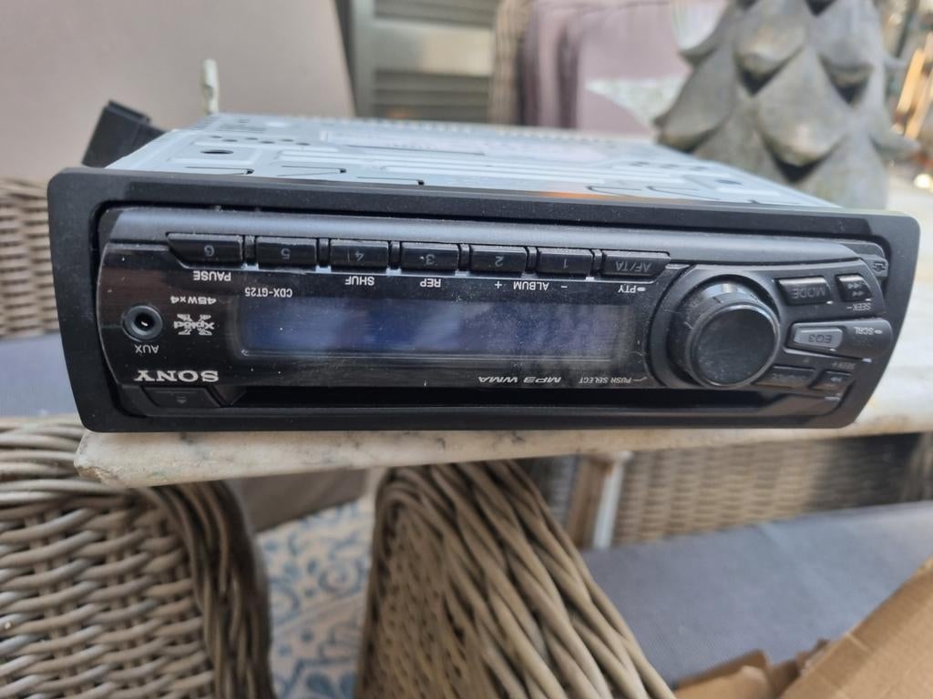 Sony CDX-GT25 Autoradio met CD/MP3/WMA en AUX, Ophalen, Gebruikt