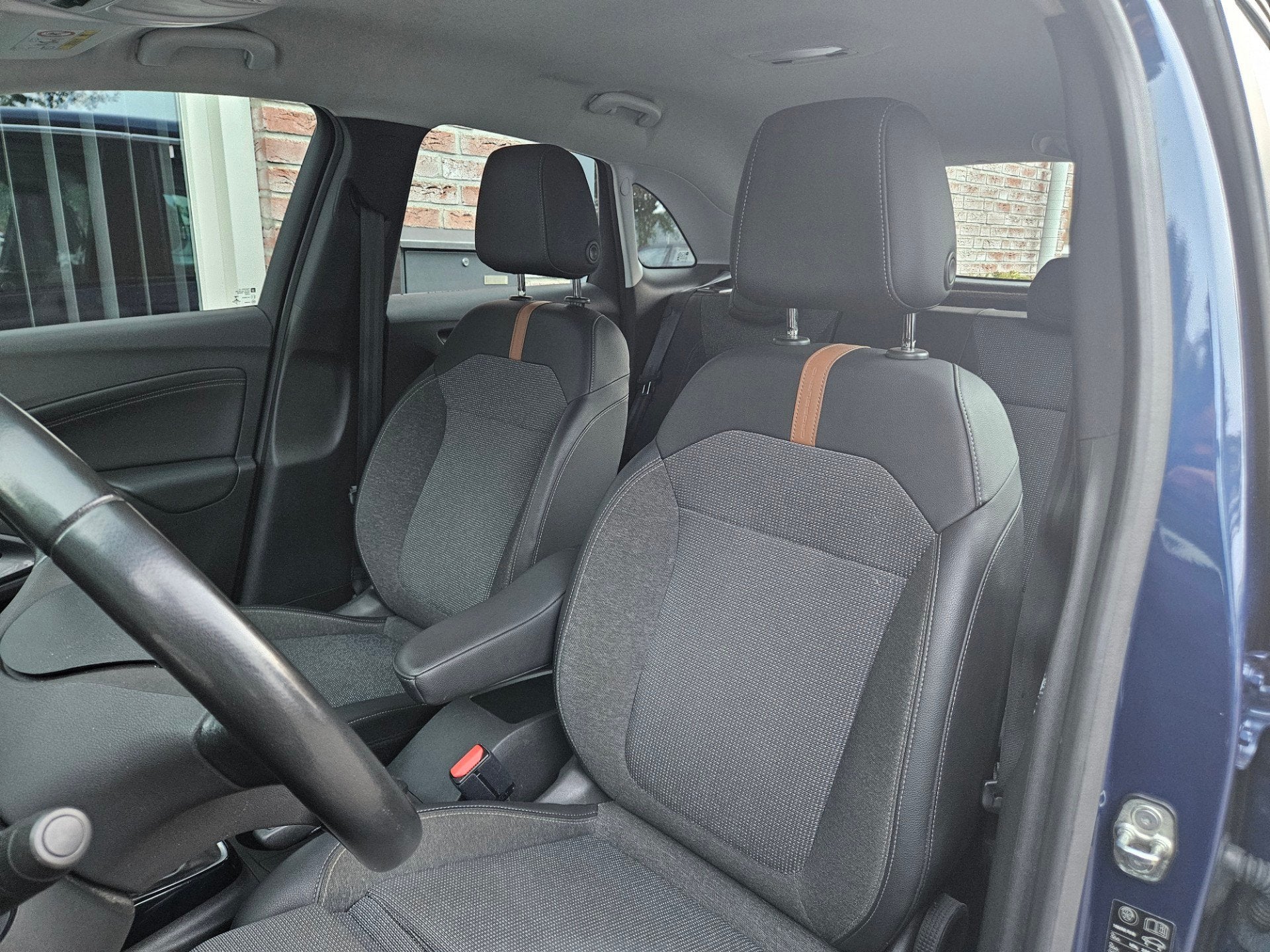 Opel Crossland 1.2 Turbo Elegance Trekhaak! Camera! Airco! C, Auto's, Voorwielaandrijving, Gebruikt, Euro 6, 1199 cc