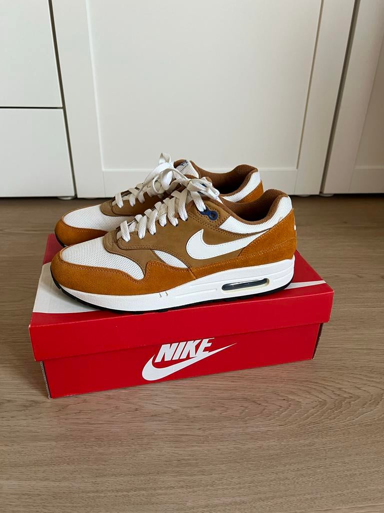 Nike Air Max 1 Retro Dark Curry maat 41, Ophalen, Bruin, Sneakers of Gympen, Gedragen