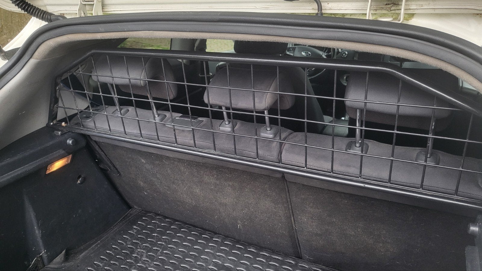Hondenrek voor Kia Rio (januari 2013), Ophalen, Gebruikt