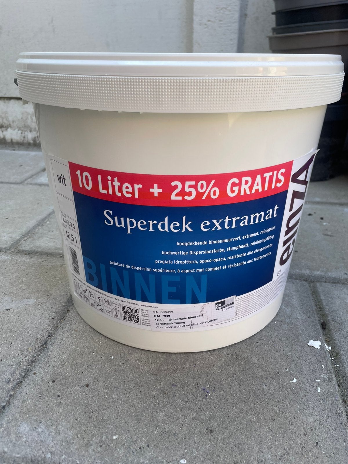 Einza muurverf wit 12,5 liter, Ophalen, Zo goed als nieuw, Wit