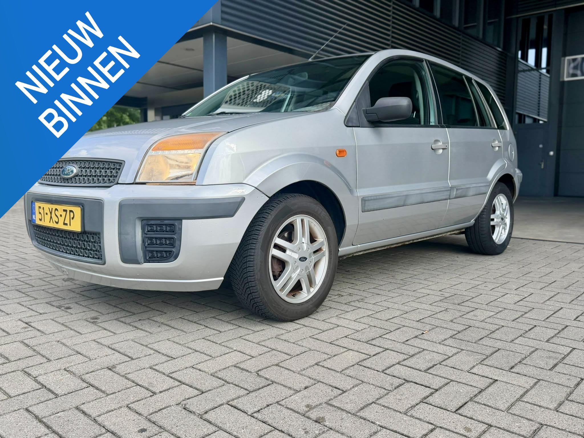 Ford Fusion 1.4 16V Champion *AIRCO*LAGE KM*ELEKTR RAMEN, Voorwielaandrijving, Gebruikt, 49 €/maand, Origineel Nederlands