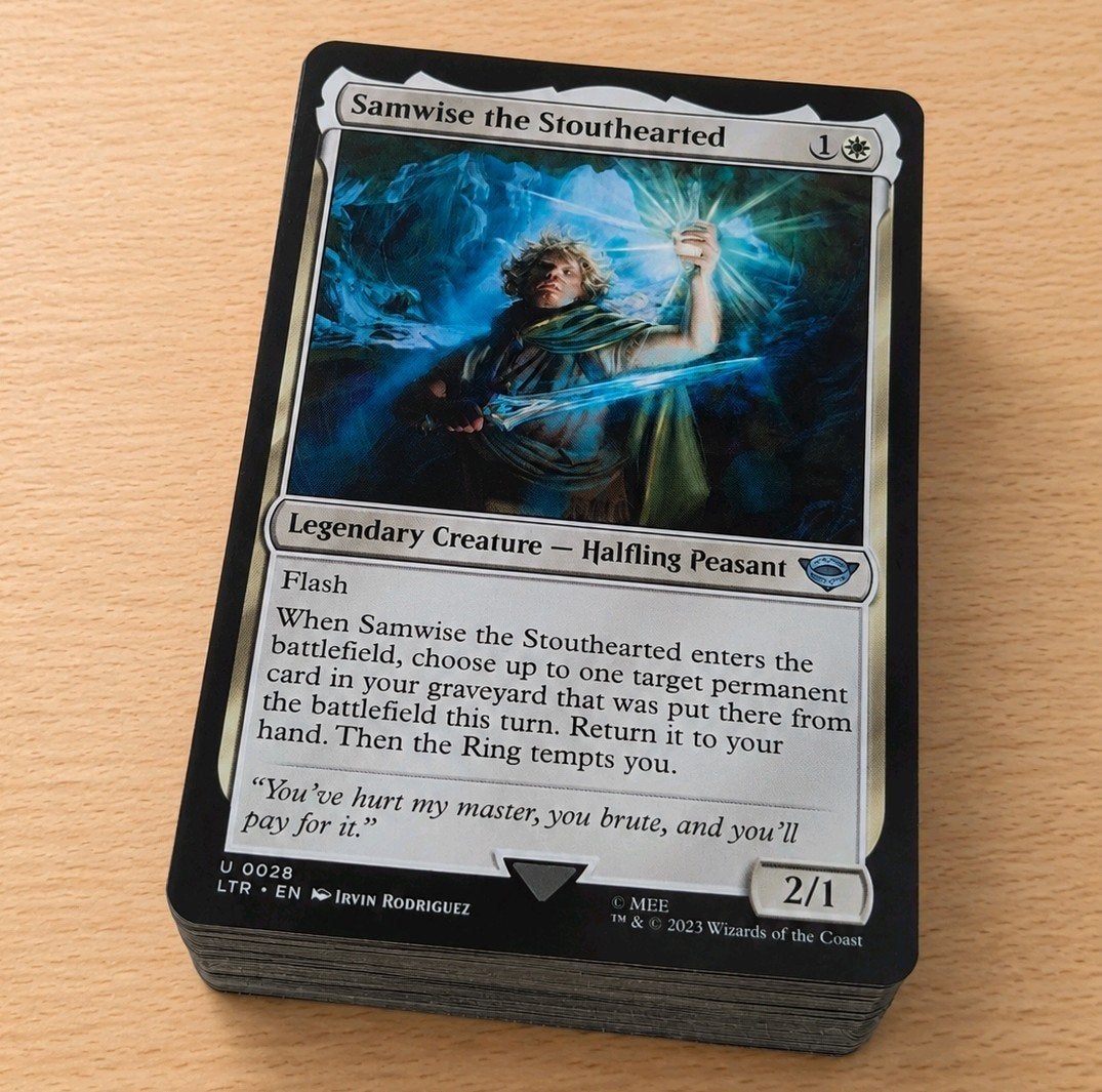 MTG Commander Deck Samwise The Stouthearted, Ophalen of Verzenden, Zo goed als nieuw, Speeldeck