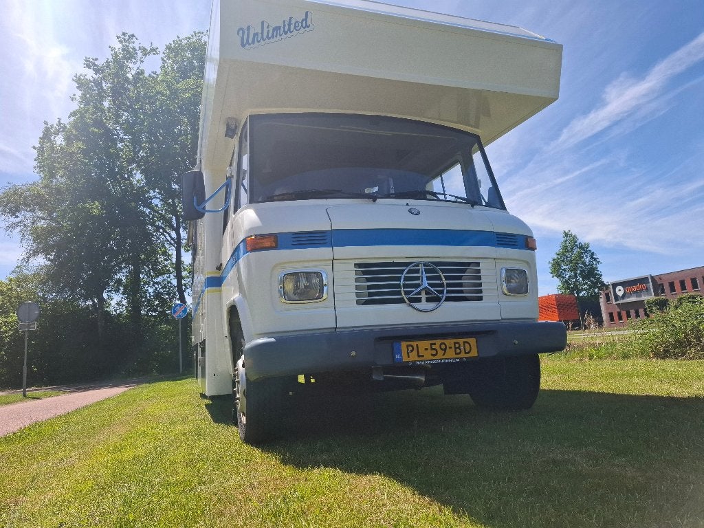 MERCEDES-BENZ L406 DG/35 KAMPEERAUTO, Caravans en Kamperen, Campers, Alkoof, Ringverwarming, Gaslek-detector, Luifel