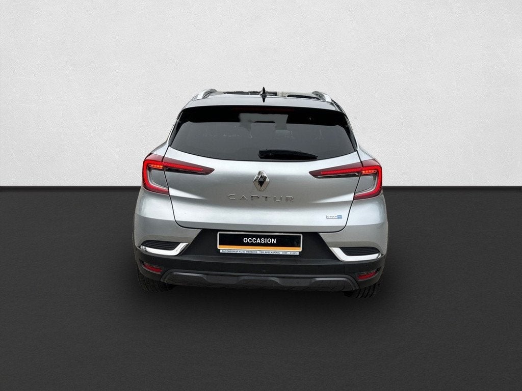 Renault Captur 1.6 E-Tech Plug-in Hybrid 160 Initiale Paris, Auto's, 77 km/l, Gebruikt, 4 cilinders, Bedrijf