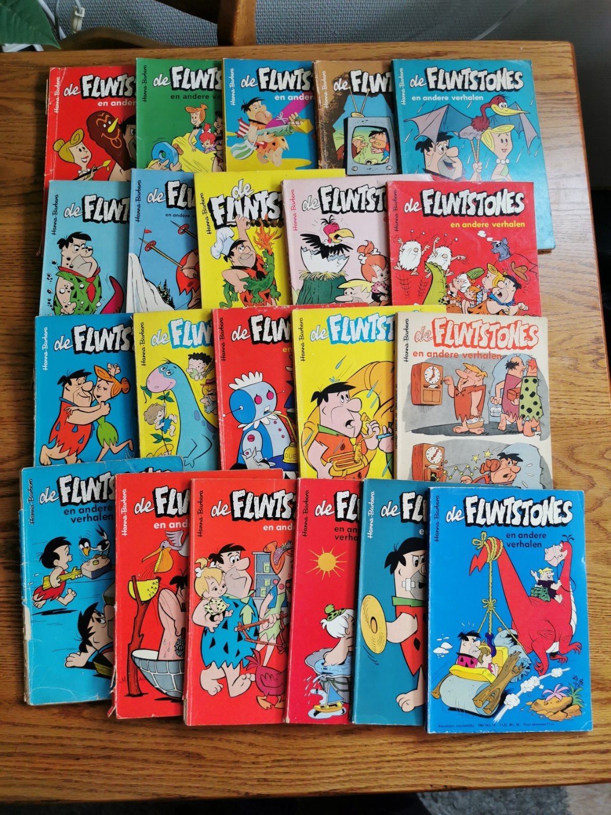 De Flintstones Stripboeken Collectie - Hanna-Barbera, Boeken, Gelezen, Ophalen of Verzenden, Hanna-Barbera, Meerdere stripboeken