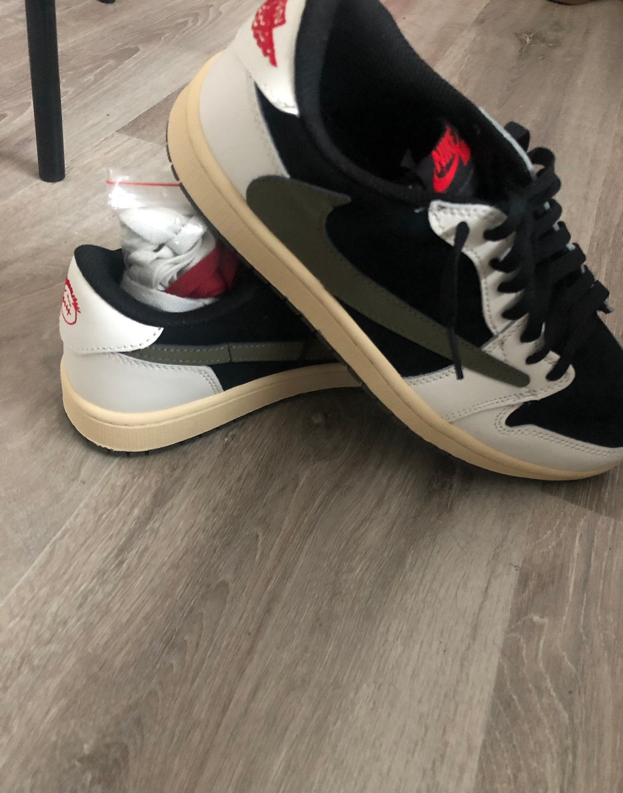 Nike x travis scott green olive, Ophalen of Verzenden, Nieuw, Overige kleuren, Sneakers of Gympen